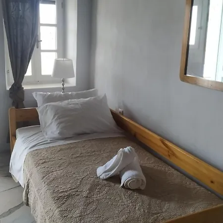 Stone Oasis Syros Апартаменты *